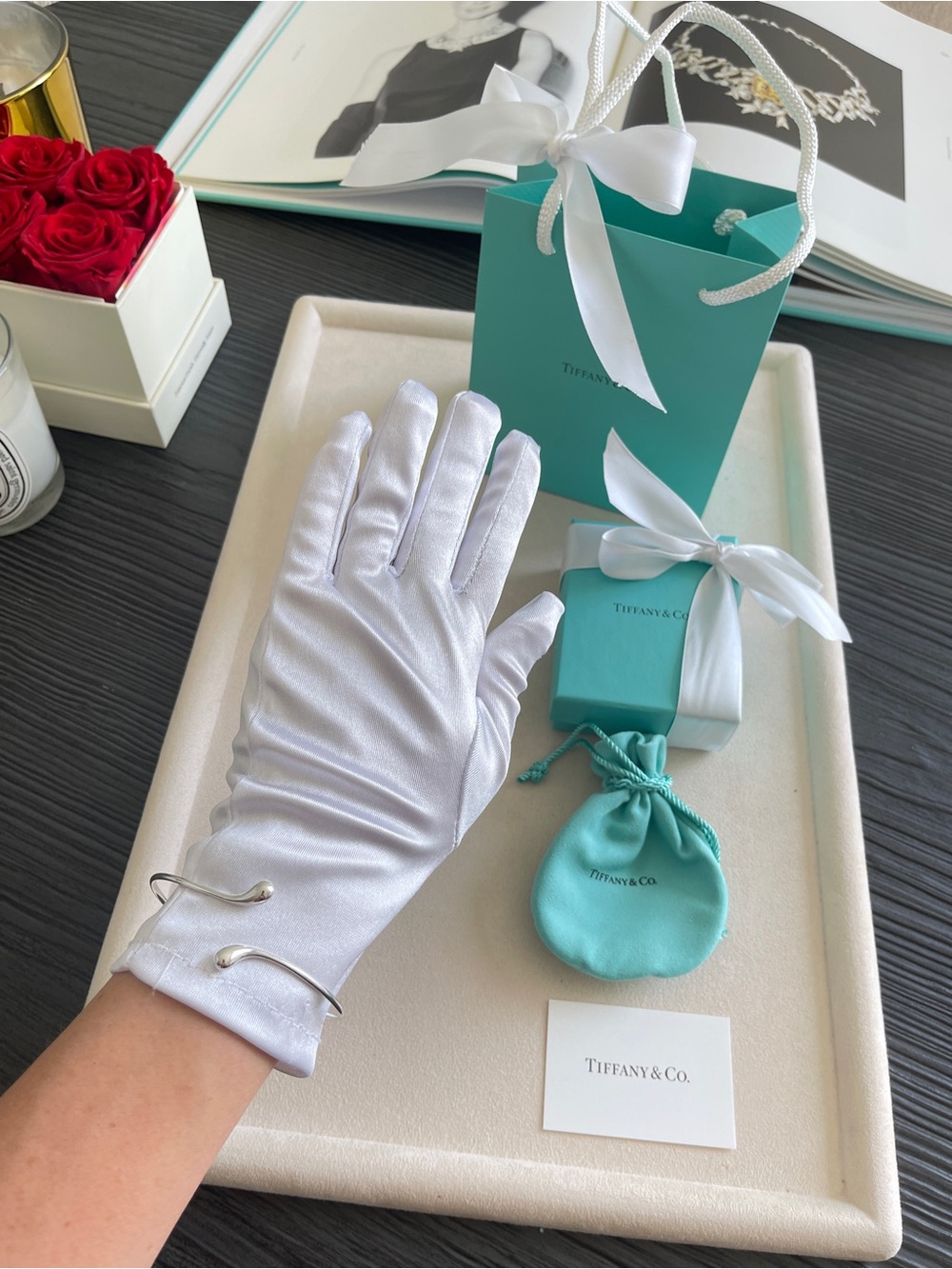 Tiffany & Co. Elsa Peretti Elongated Teardrop Bangle Sterling Silver 7.5” $1,300